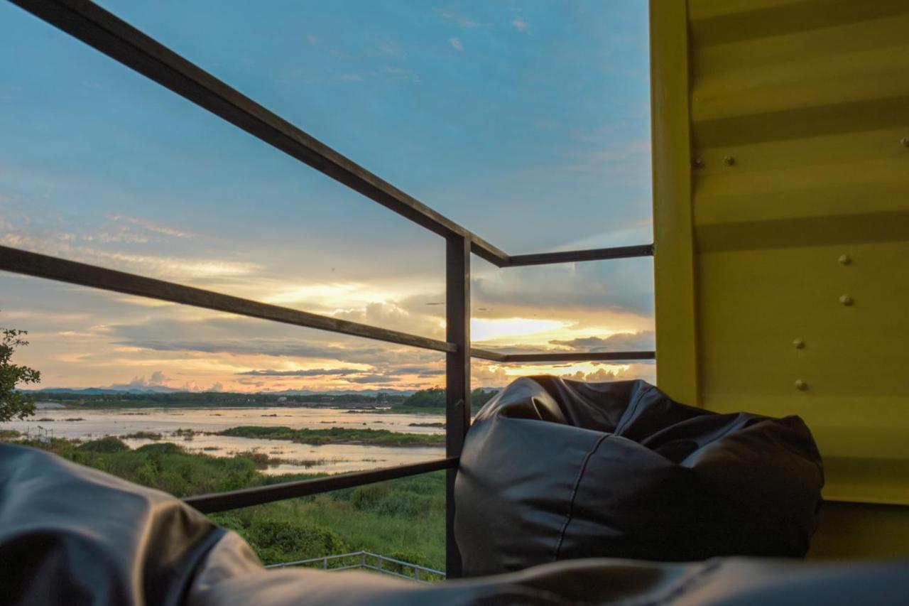 Hotel Inbox Living Rimkhong Chiang Khan Exterior foto